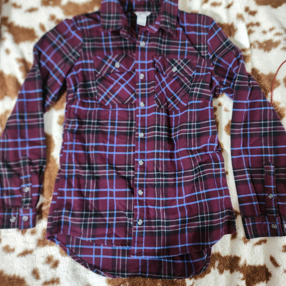 Duluth Trading Co Plaid Button Down Shirt - Purple and Blue